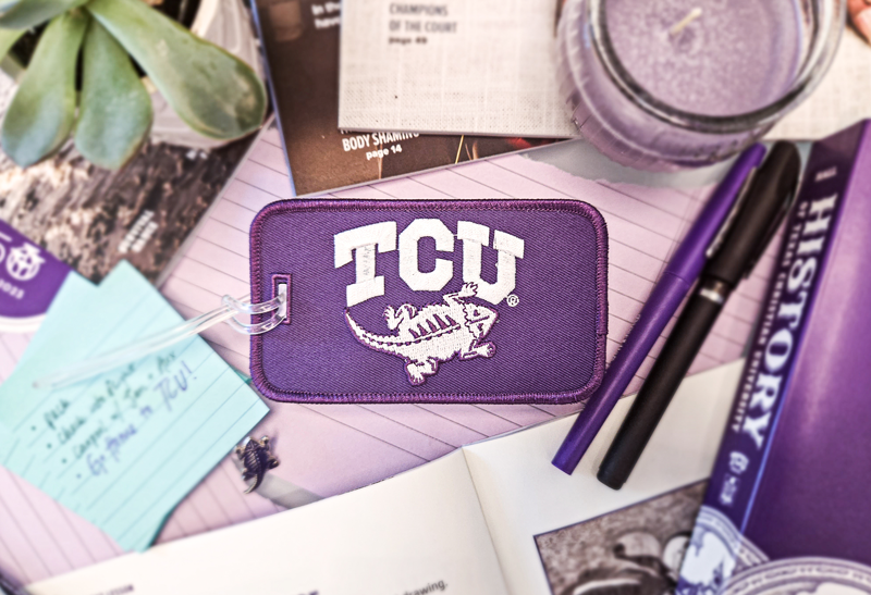 Make a gift, get a luggage tag!
